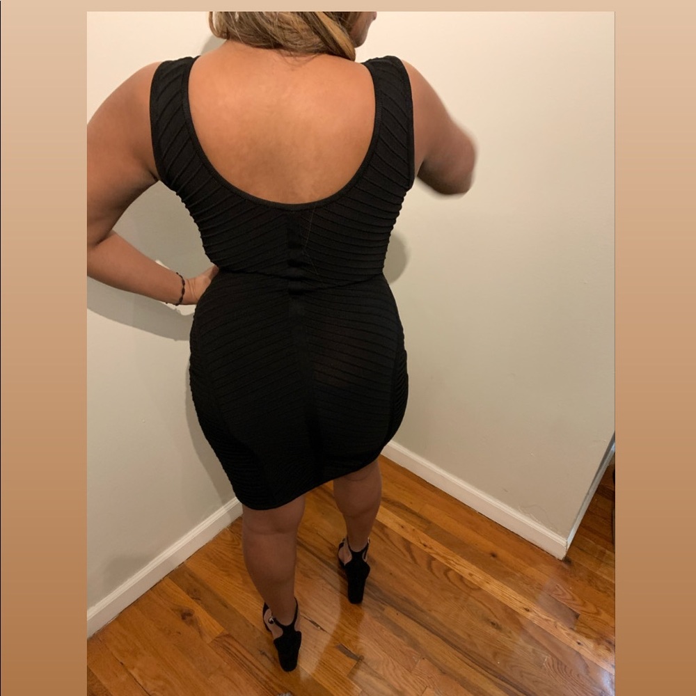 BodyCon Bebe Dress - Picture 4 of 6